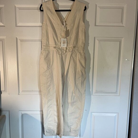 Anthropologie Pants - Daily Practice Anthropologie  Soller Drawstring Jumpsuit Cream Women’s Small